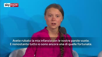 Clima. Greta Thunberg, la gente muore e voi parlate di soldi