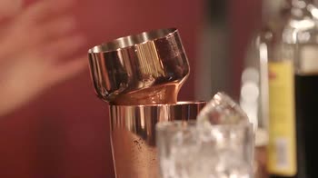 Ricetta cocktail Lucano fizz: come si...