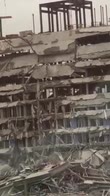 Il crollo dell'Hard Rock hotel a New Orleans: VIDEO