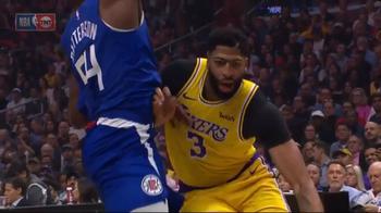 NBA, 25 punti di Anthony Davis al suo esordio coi Lakers