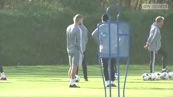 Pogba, De Gea not in Utd training