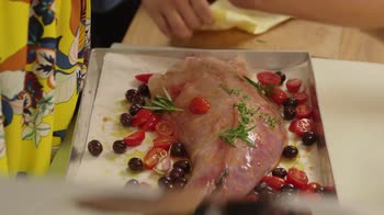 La cucina delle ragazze – Coda di rospo alla mediterranea