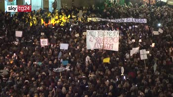 ERROR! Manifestazione delle Sardine a Napoli