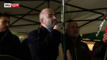 ERROR! Sardine a Milano, sit-in anti-Lega si sposta in piazza Duomo