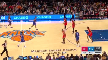 NBA, il pubblico dei Knicks canta: "Vogliamo Carmelo"