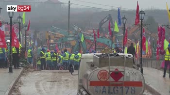 ERROR! Inviato di Sky news in Cina