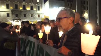 VIDEO Zaky, fiaccolata di solidarietÃ  al Colosseo