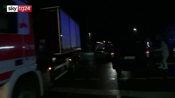 Auto sulla folla in Germania, 30 feriti, 10 sono gravi