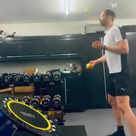 video-cech-challenge-palline-tennis