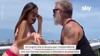 VIDEO Gianluca Vacchi, l'annuncio social: "Diventerò papà"