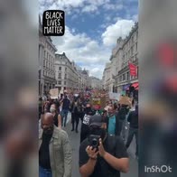 Hamilton manifesta a Londra per #BlackLivesMatter