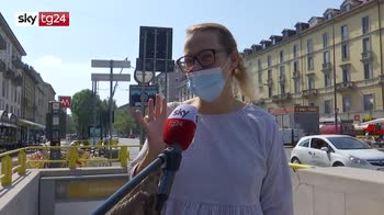 Milano, multati 13 passeggeri senza mascherina in metro