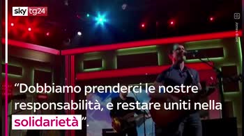 VIDEO Rita Ora e James Blunt insieme contro il razzismo