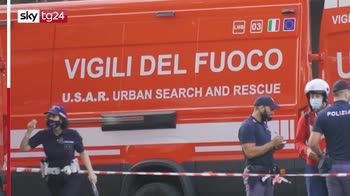 Milano, esplode appartamento in palazzina, diversi feriti