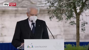 Covid, Mattarella: vaccini siano disponibili per tutti