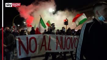 Ostia, corteo contro il nuovo dpcm