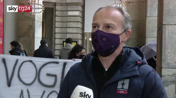 ERROR! Natale blindato, a Milano commercianti in protesta contro DPCM