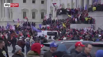 Usa, scontri a Washington tra polizia e supporter Trump