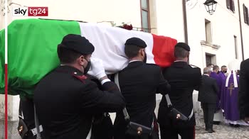 Italiani uccisi in Congo, ultimo applauso per Iacovacci