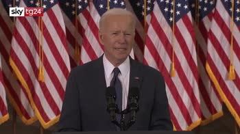 Biden: dobbiamo ricostruire l'America