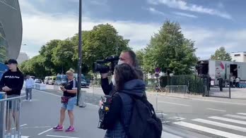 L'attesa per Messi al Parco dei Principi di Parigi