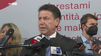 ERROR! Conte: non escludo obbligo vaccinale ma ora non serve