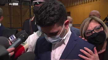 Alex assolto, uccise padre violento per difendere la madre