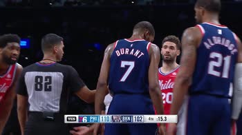 NBA, faccia a faccia Embiid-Durant: doppio tecnico