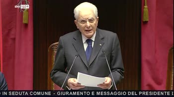 ERROR! Mattarella giura per il suo secondo mandato