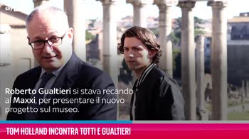 VIDEO Tom Holland incontra Totti e Gualtieri