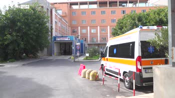 Reparti chiusi e pochi medici, a Gela scoppia la protesta