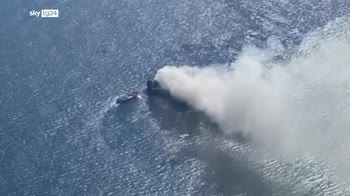 ERROR! Incendio traghetto, proseguono ricerche dispersi