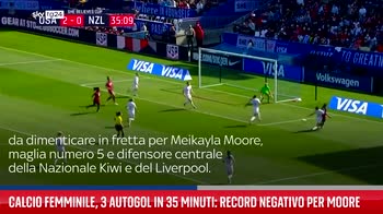 Calcio donne, 3 autogol in 35': record negativo per Moore