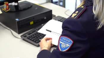 Bari, blitz della polizia contro la pedopornografia online