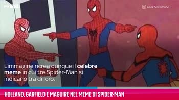 Tom Holland, Andrew Garfield e Tobey Maguire ricreano il celebre meme di  Spider-Man