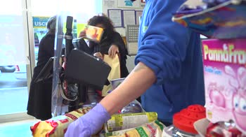 Napoli, raccolta alimenti per l'Ucraina