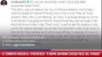 Tennis, Medvedev: a nome bambini chiedo pace nel mondo