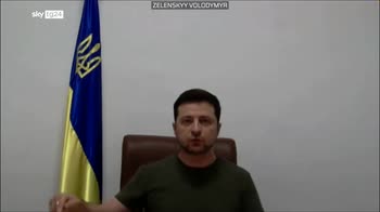 Crisi Ucraina, Zelensky al Parlamento UE: Putin uccide i bambini