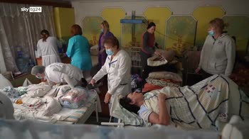 Guerra Ucraina, feriti curati nei rifugi a Mariupol