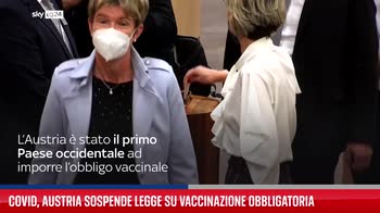 Austria sospende legge su vaccinazione obbligatoria