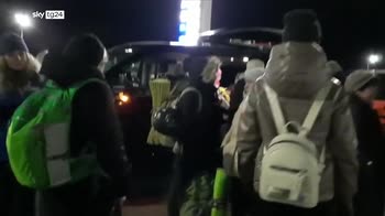 Ucraina, italiano mette in salvo 40 profughi