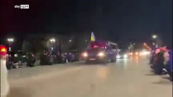 L'omaggio al soldato ucraino caduto al fronte