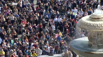 ERROR! Papa: In nome di Dio, fermate questo massacro in Ucraina