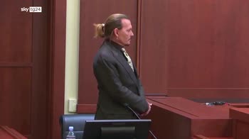 Processo Depp-Heard, la deposizione dell'attore:"mai picchiato una donna in vita mia"