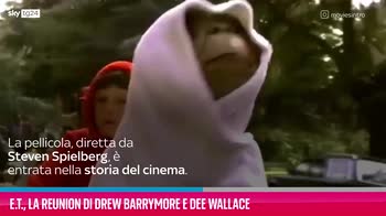 VIDEO E.T., la reunion di Drew Barrymore e Dee Wallace