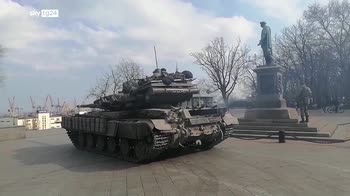 Governo lavora a pace ma cresce polemica per invio armi