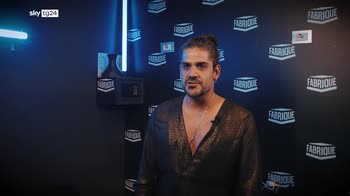 Mannarino in tour, tamburi e voci sono protagonisti