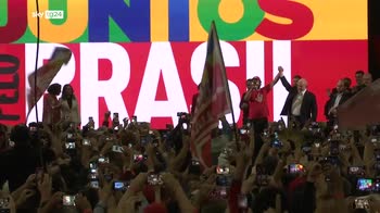 Brasile, ex presidente Lula annuncia la sua candidatura