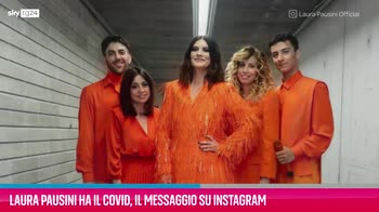 VIDEO Laura Pausini ha il covid, il messaggio su Instagram