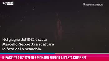 VIDEO Liz Taylor e Richard Burton, bacio all'asta come NFT